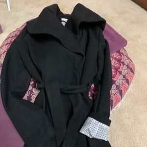 Women’s Black Wool Shawl Collar belted coat Medium